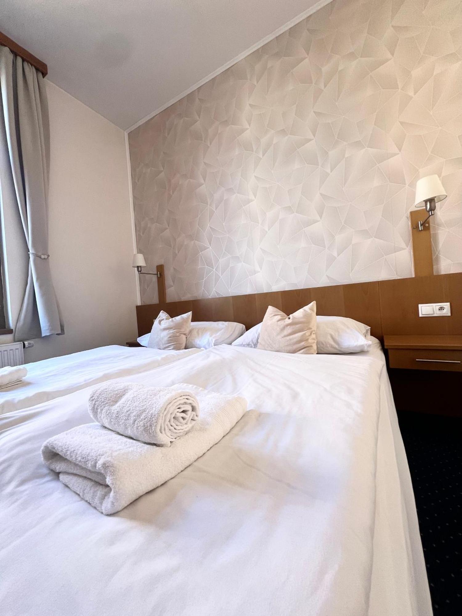 Hotel Apollon Litomerice Luaran gambar